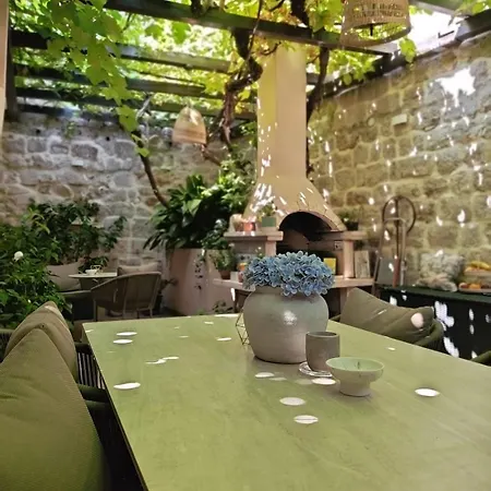 Ani Dubrovnik
