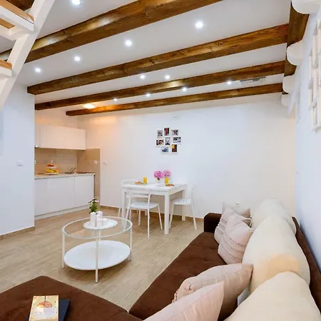 Apartment Ani *